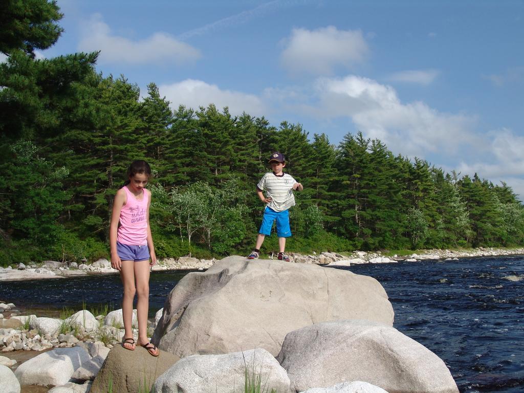 Roseway River Cottages Shelburne Kültér fotó