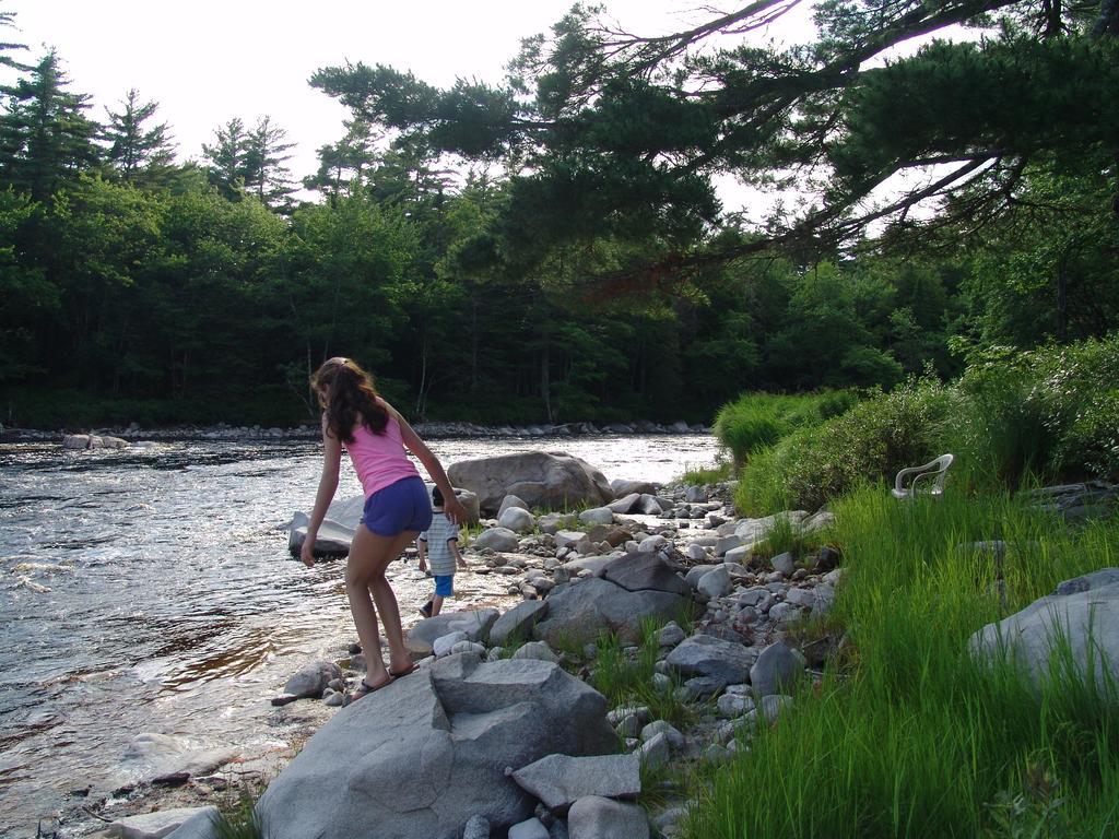 Roseway River Cottages Shelburne Kültér fotó